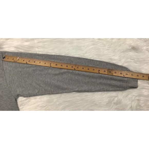 NWT Disney Store Sz M heather gray GRUMPY’S OUTPOST l/s unisex knit t-Shirt - Picture 6 of 8